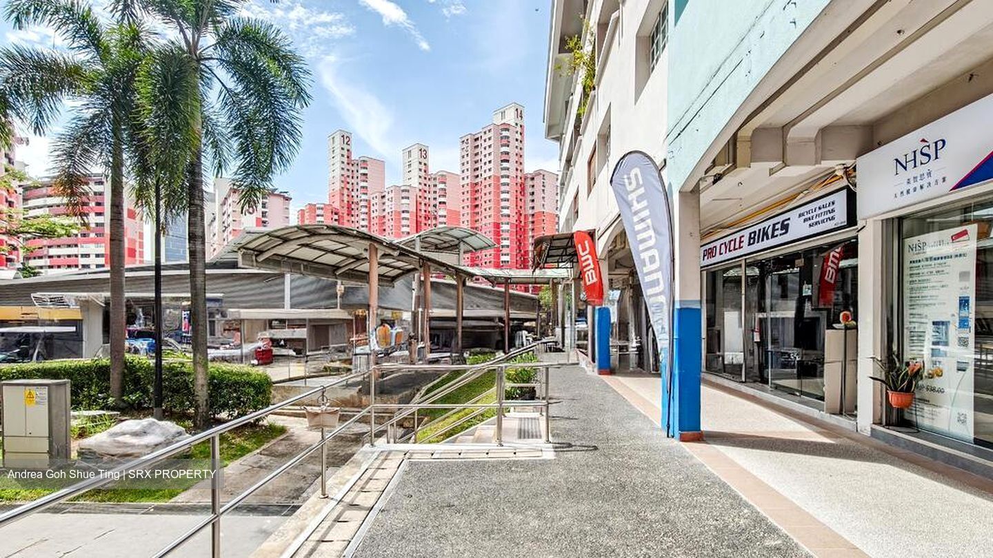 Jalan Bukit Merah (D3), Shop House #566758971